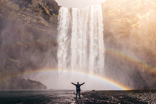 waterfall 828948 640